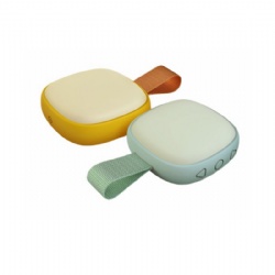 Breast massager with heating function